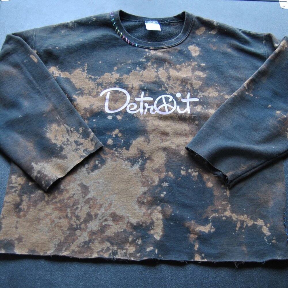 Detroit Jerzees Crewneck Black Bleached Design & Colorful Stitching Large